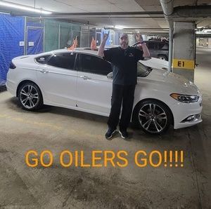 Meet your Posher, Derek